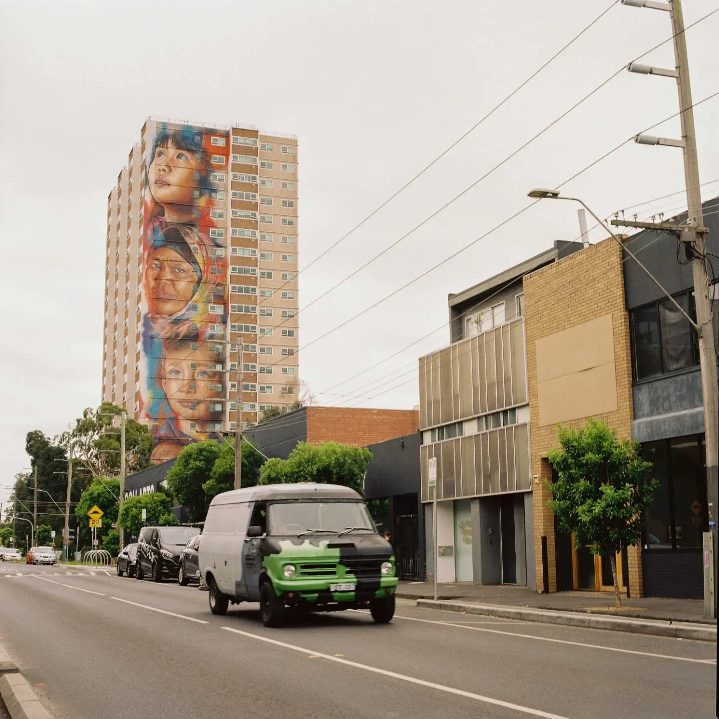 Streetart v uliciach Melbourne (Kodak Gold 200, Hasselblad 500C/M)